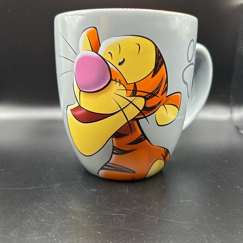 Walt Disney's "Tigger" Coffee/Tea Mug, Never Used, Mint Condition, No Box